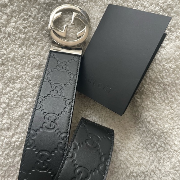 Gucci Reversible Belt - Picture 2 of 4